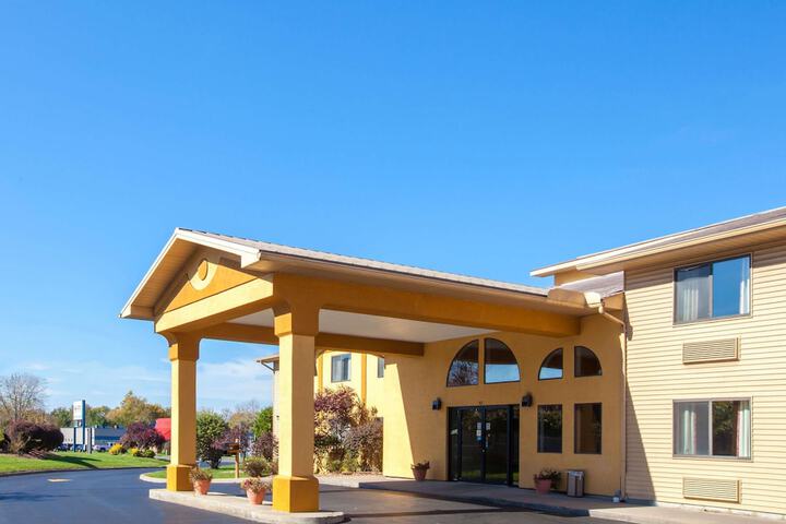 Hotel 2 of 23