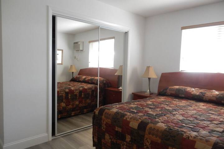 Room 34 of 105