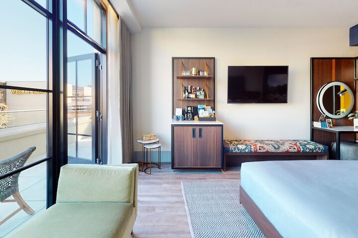 Room 14 of 57