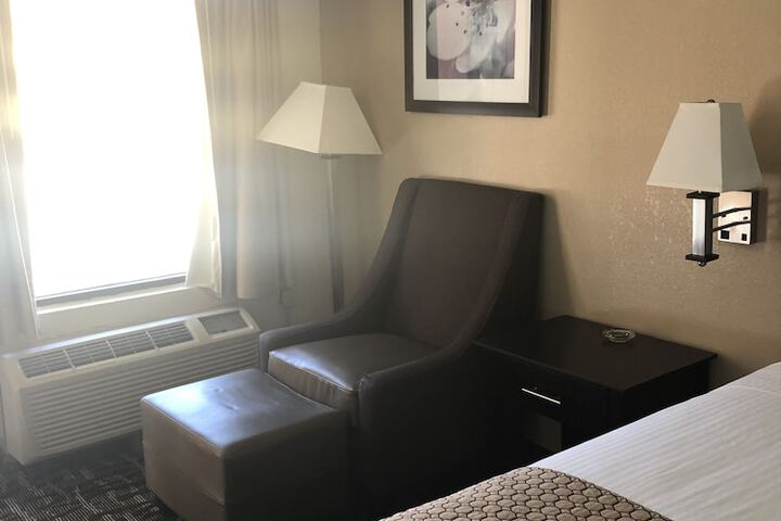 Room 30 of 61