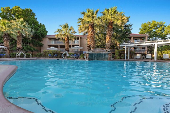 Pool 8 of 26