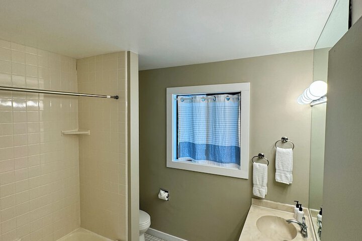 Hidden Valley Inn