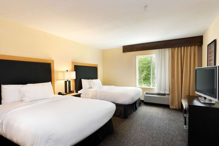 Room 13 of 26
