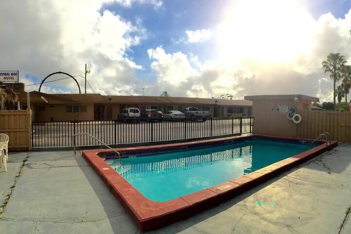Pool 2 of 10