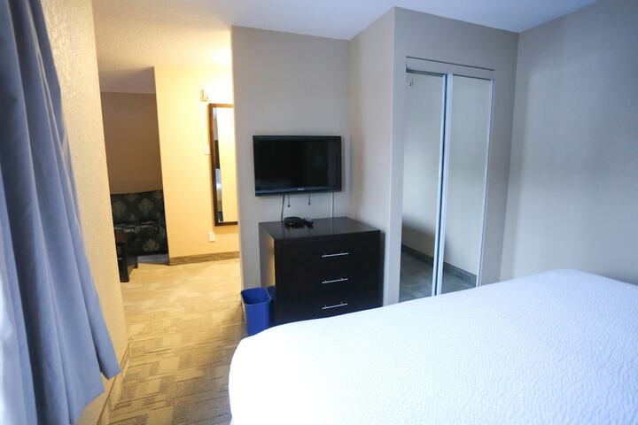 Room 40 of 80
