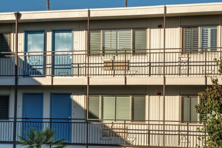 Hotel 16 of 161