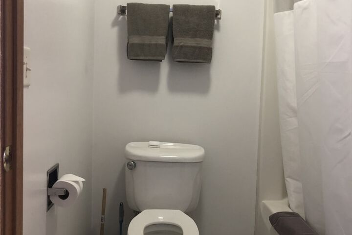 Room 15 of 21
