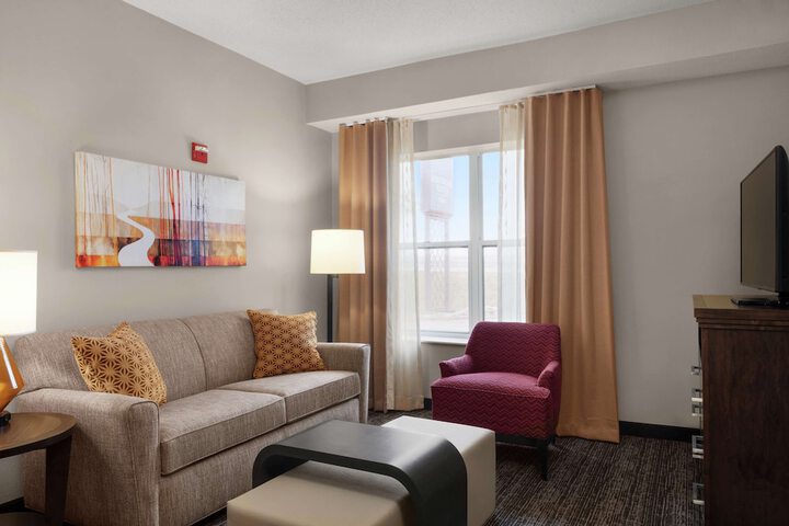 Room 19 of 39