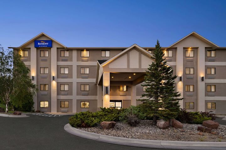Hotel 2 of 25