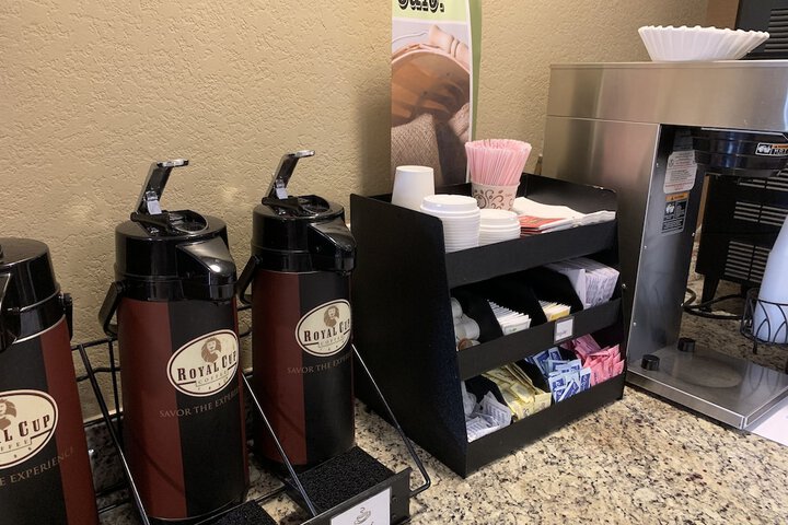 Microtel Inn & Suites by Wyndham Pearl River / Slidell