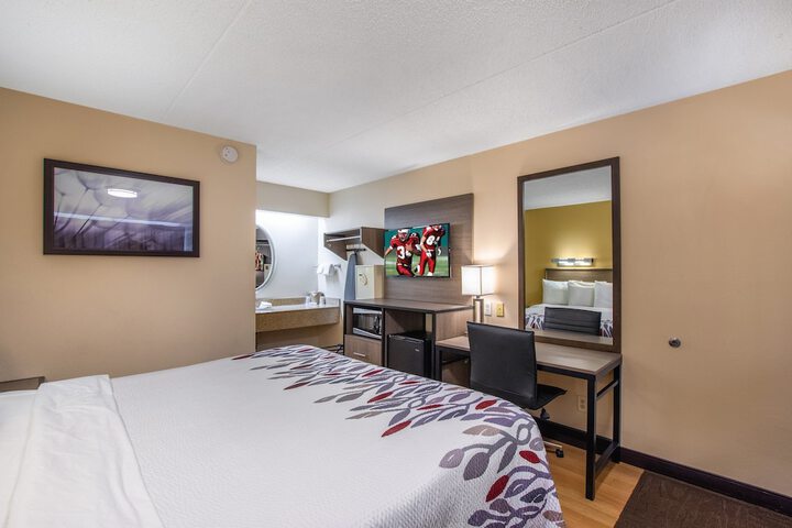 Room 18 of 22