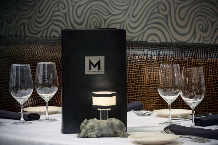 Dining 90 of 103