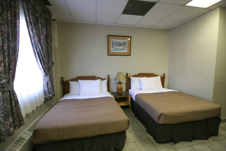Room 42 of 45