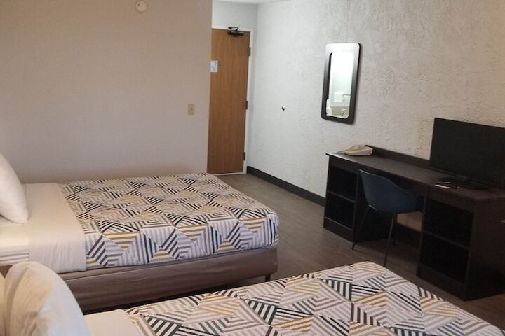 Motel 6 Elk Grove Village IL - OHare