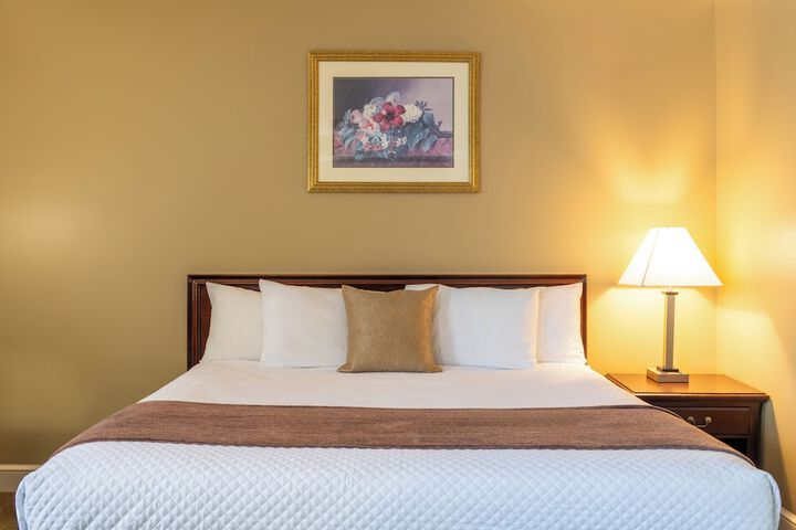 Room 28 of 134