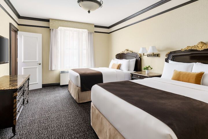 Room 21 of 42