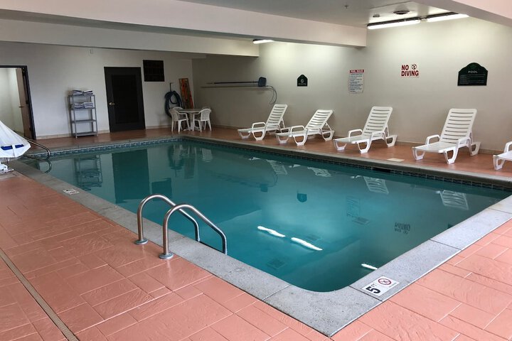 Pool 3 of 16