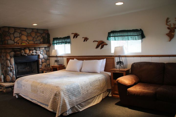 Room 37 of 175