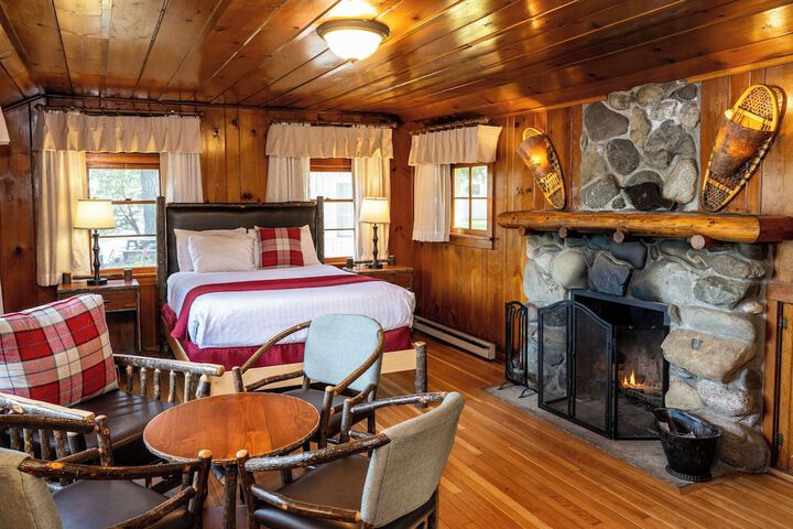 Lake Crescent Lodge