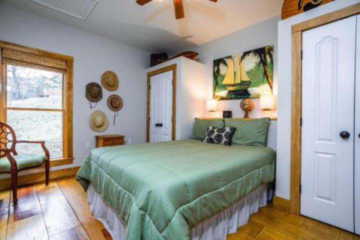 Lake Rider Cabin