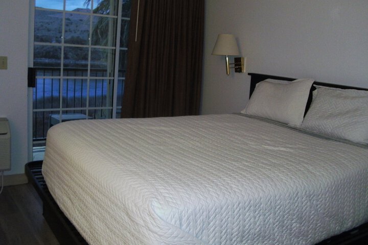 Room 33 of 44