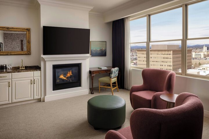 Davenport Hotel Autograph Collection