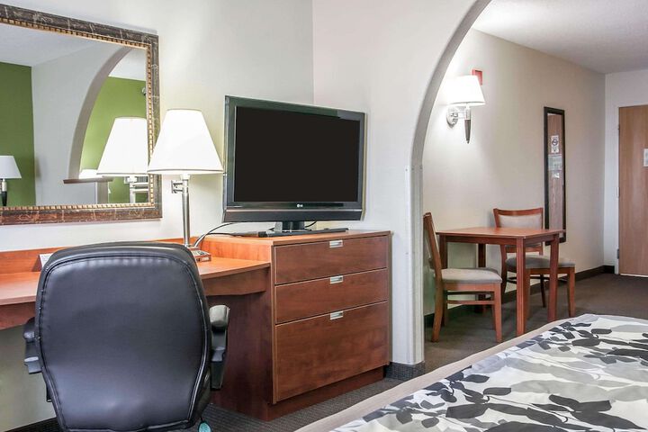 Room 14 of 55