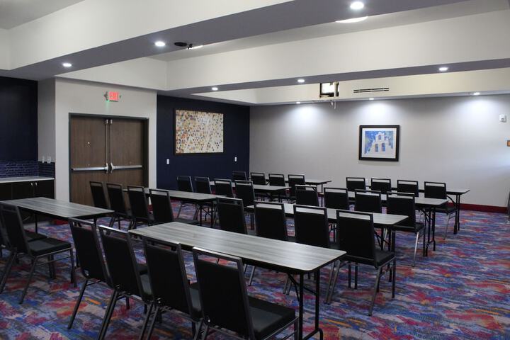 La Quinta Inn and Suites by Wyndham Schertz-San Antonio-Selma