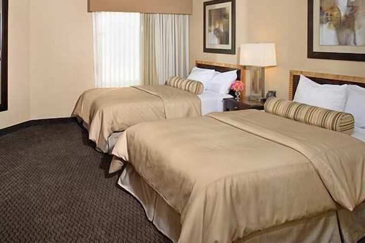 Room 20 of 39