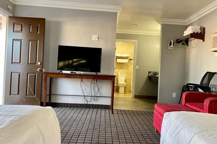 Room 60 of 70