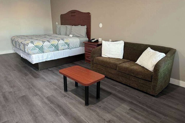 Motel 6 South Gate CA
