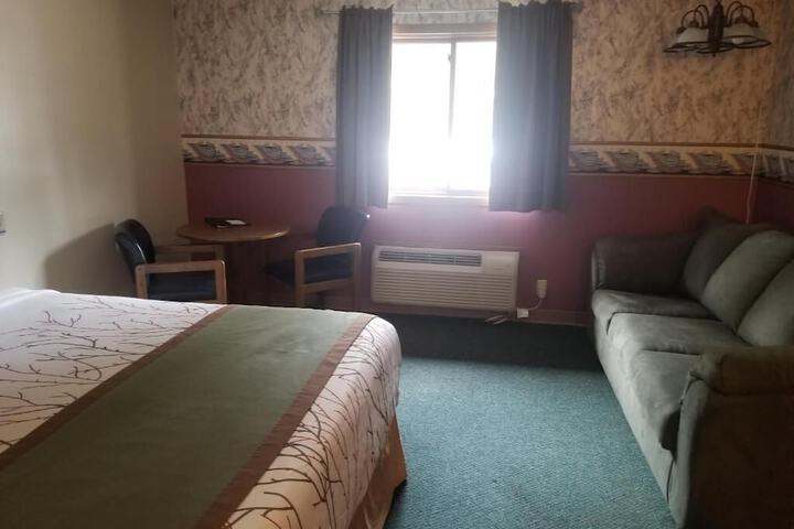 Room 29 of 35