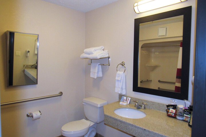 Room 19 of 26