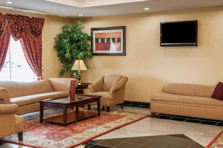 Hotel Interior 9 of 42