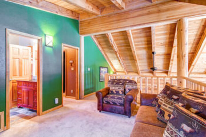 Snowshoe Retreat Boreas Pass by Pinnacle Lodging