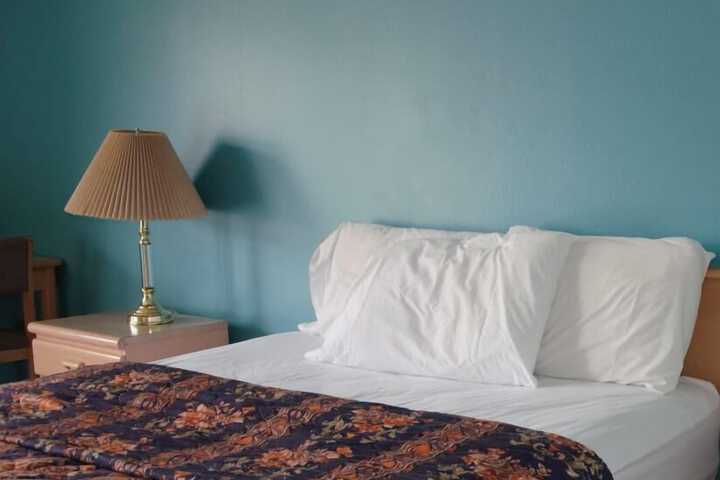 Room 14 of 43