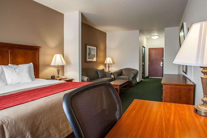 Room 15 of 69