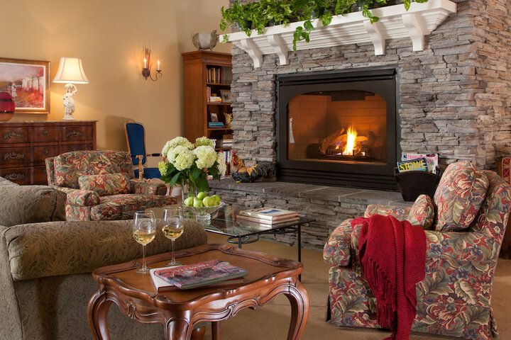 Stone Hill Inn