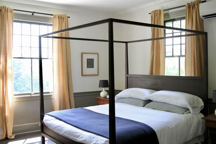 Room 20 of 26