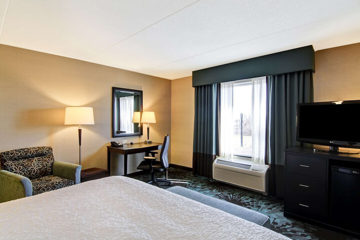 Room 51 of 78