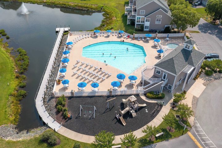 Whale of a Time Waterfront Stay for 10 With Resort-style Amenities