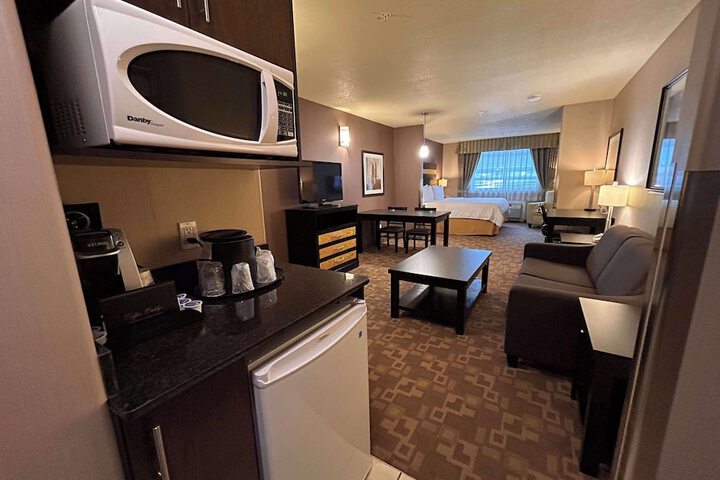 Room 15 of 21