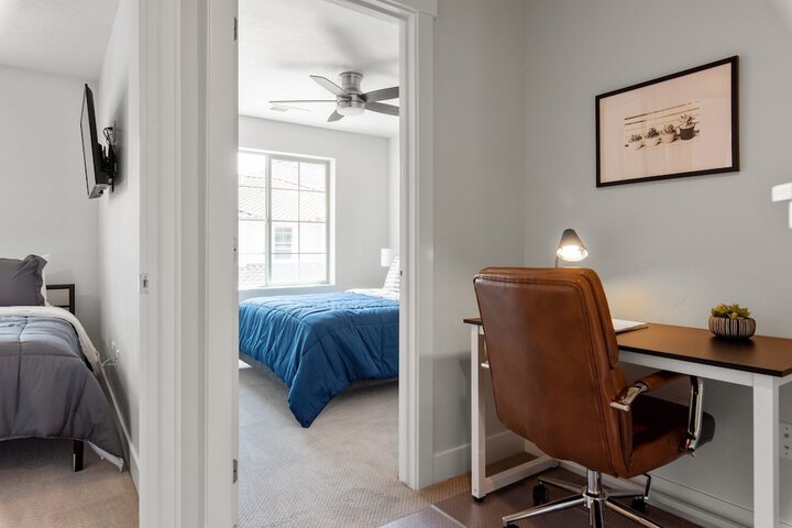 Southern Escape by RedAwning