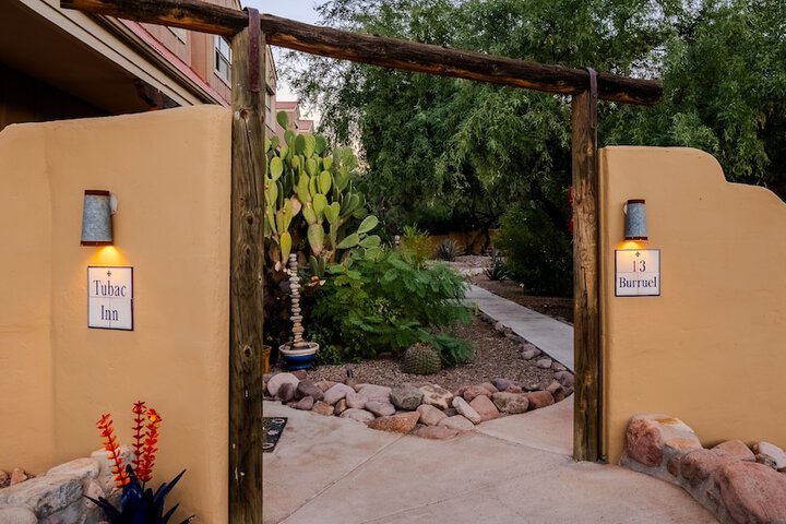 Tubac Country Inn