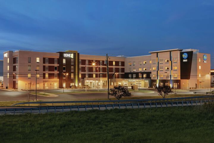 Hotel 2 of 50