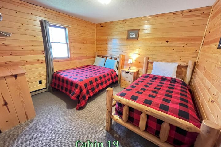 Horseshoe Bay Lodge