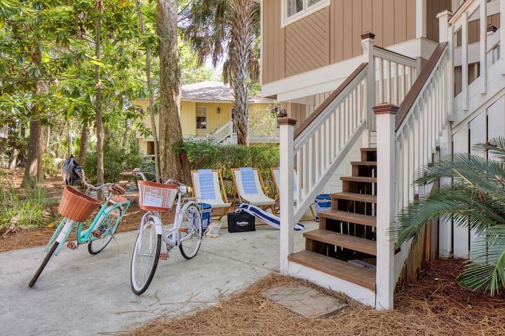 Crawdad by Avantstay Isle of Palms Home w / BBQ