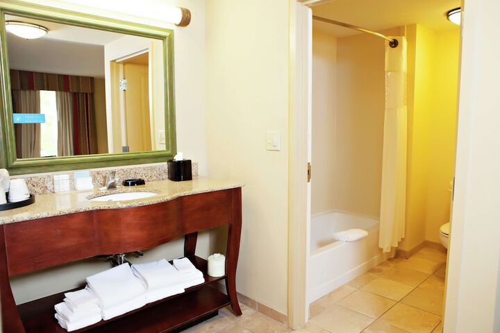 Room 14 of 49