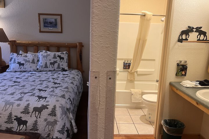 Room 25 of 82