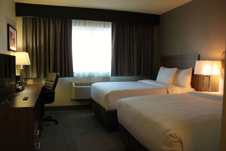 Quality Hotel Dorval